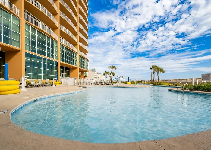 Phoenix Gulf Towers 2403
